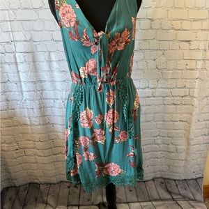 Eyeshadow Green and Pink Mini Dress